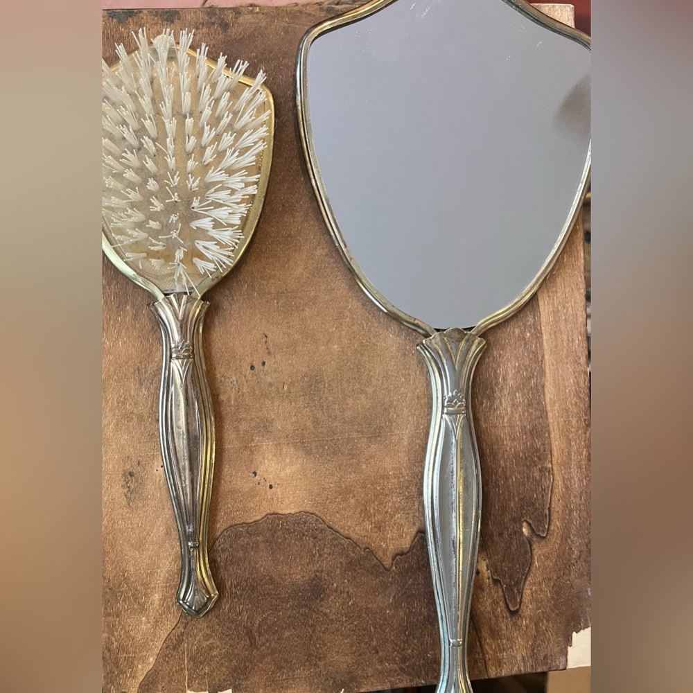 Vintage Gold and Silver Hand Mirror Set - Picture 3 of 3